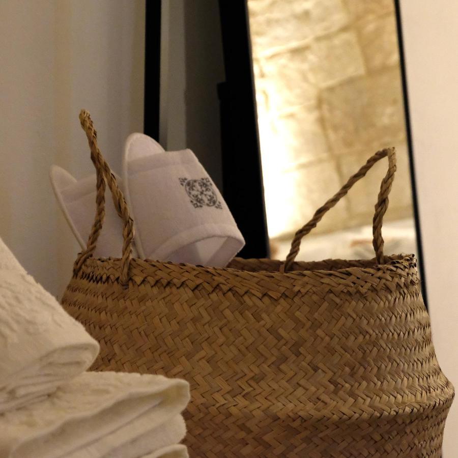 Ai Propilei Del Duomo Luxury Suite Лече Екстериор снимка