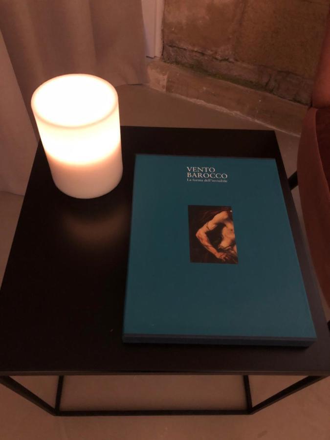 Ai Propilei Del Duomo Luxury Suite Лече Екстериор снимка